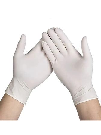 Белые резиновые перчатки