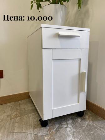 Продам офисную мебель