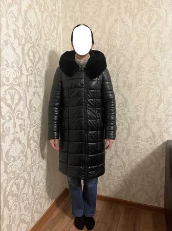 Продам зимнюю куртку - пальто