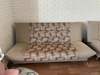 Продам белорусский диван и 2 кресло