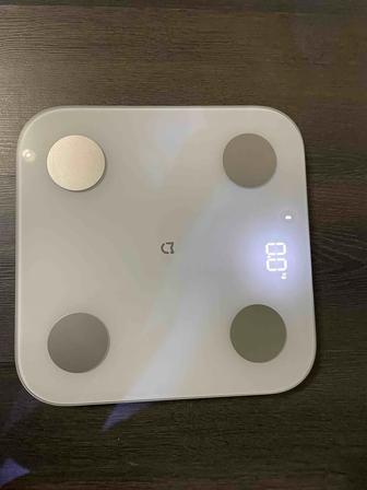 Умные весы Xiaomi Body Composition Scale S400
