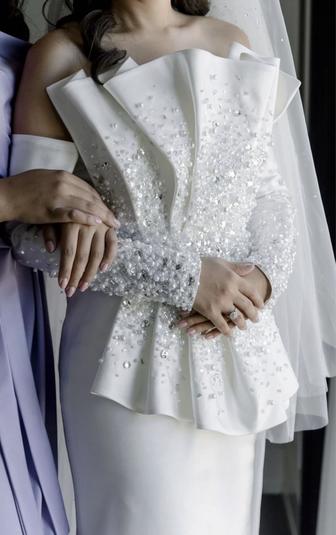 Свадебное платье расшитые камнями ручной работы