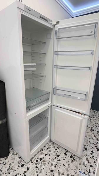 Срочно продается холодильник переезд