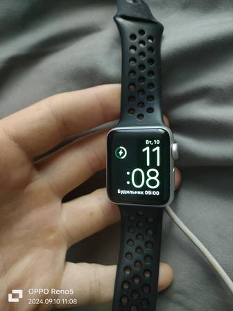 Продам смарт часы apple watch series 3 38mm