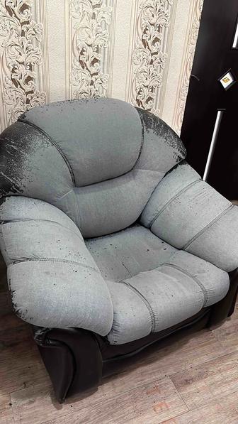 Продам бу диван и кресло