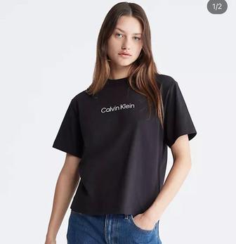 Продам футболку Calvin Klein