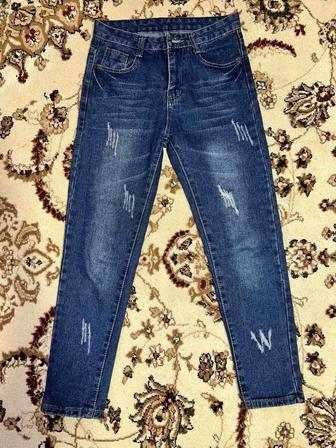 Женские джинсы , состояние хорошее
