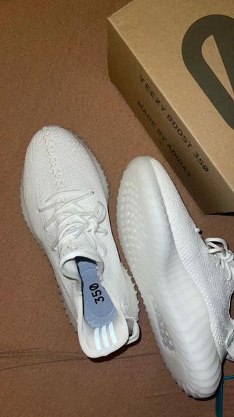 Кроссовки Yeezy 350