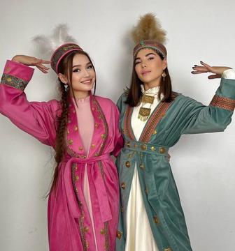 Прокат этно национальных костюмов (комплекты разных цветов)