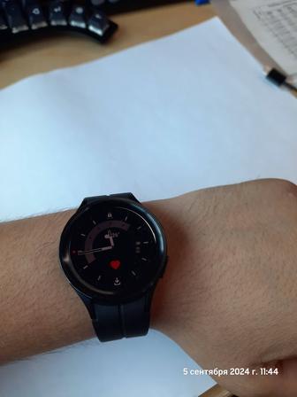 Смарт часы Samsung watch 5 pro