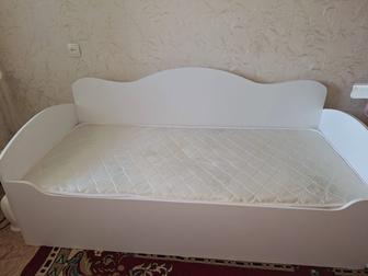 Продаётся кровать