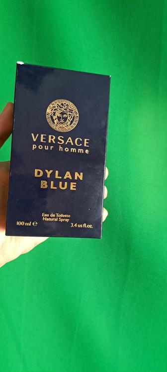 Versace Dylan Blue мужская парфюмерия