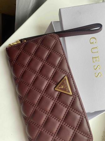 Кошелек клатч Guess новый