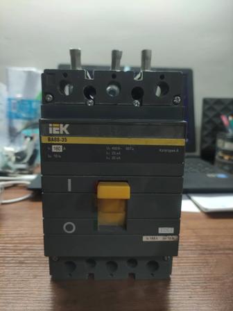 Автоматический выключатель IEK BA88-35 160 А