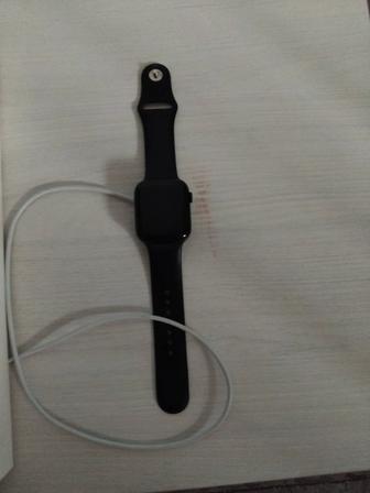 Продам часы apple watch