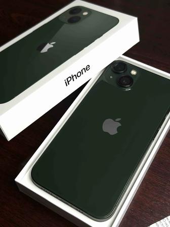 Продам IPhone 13 green