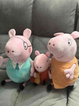 Плюшевая семья Свинка Пеппа