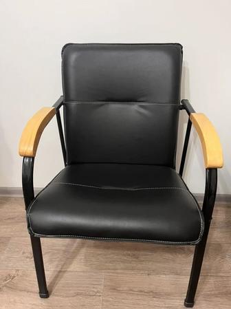 Продам два кресла от Zeta