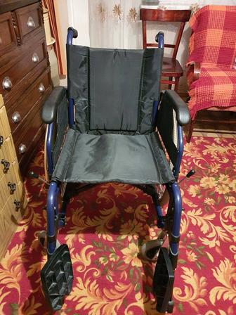 Продаётся инвалидная коляска