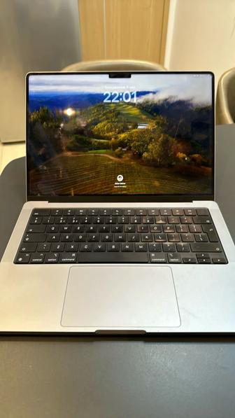 Продам MacBook Pro 14