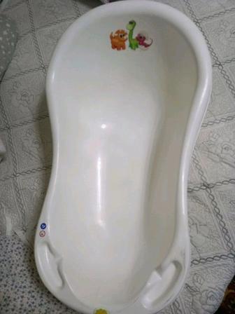 Ванночка для новорожденных детей