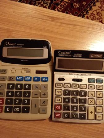 Продаю калькулятор в отличном рабочем состоянии