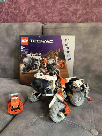 Lego technic surface space loader 42178