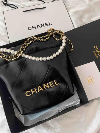 Продам сумку Chanel