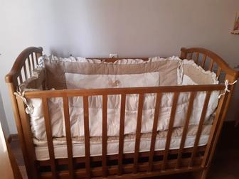 Кроватка для новорожденных в комплекте