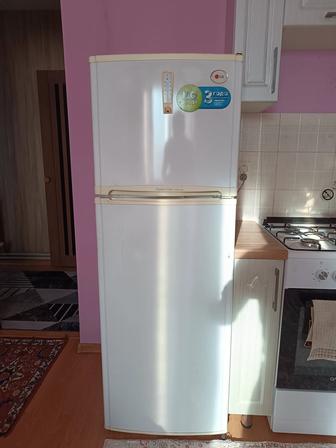 Холодильник LG б/у в раб.состоянии