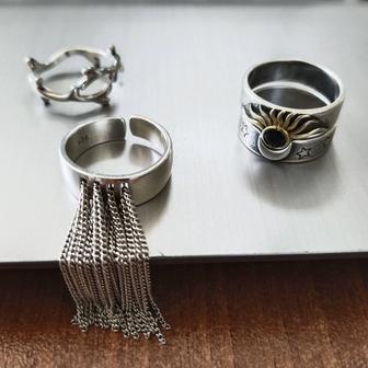 Продам милые колечки серебро, самовывоз , 2 кольца регулируется размер.