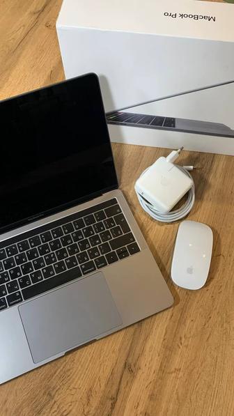 MacBook Pro 13’ Touch Bar 2019
