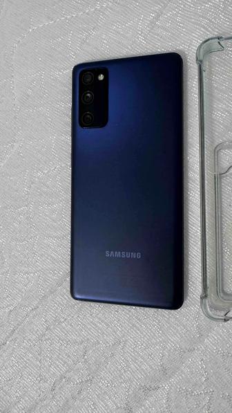 Продам телефон Samsung Galaxy S20FE