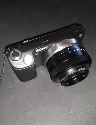 Беззеркальный фотоаппарат Sony NEX-5N с новым объективом TTartisan 27mm 2.8