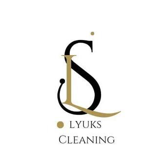Клинингивая кампания Люкс вам предлагает свой услуги по уборке дома