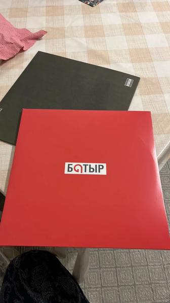 Пластика Vinyl Батырхан Шокеновв