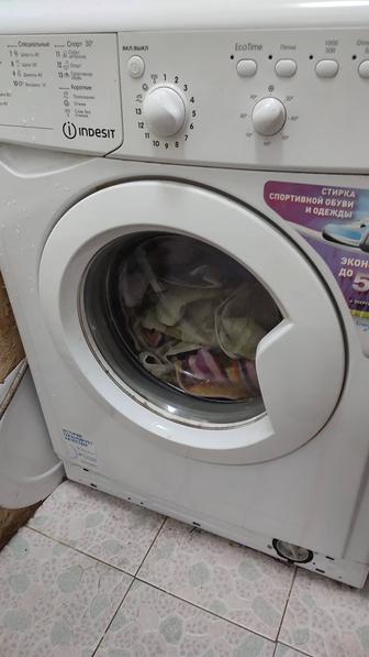 Продам стиральную машину б/у (не рабочую)