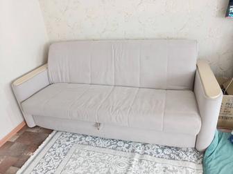 Продам диван российский в отличном качестве