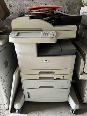МФУ HP LaserJet M5035 / Xerox
WorkCentre 5222