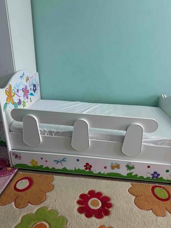 Детский гарнитур, кровати для девочек, детский шкаф