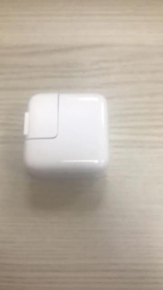 Зарядное устройство Apple A1401usb 12W