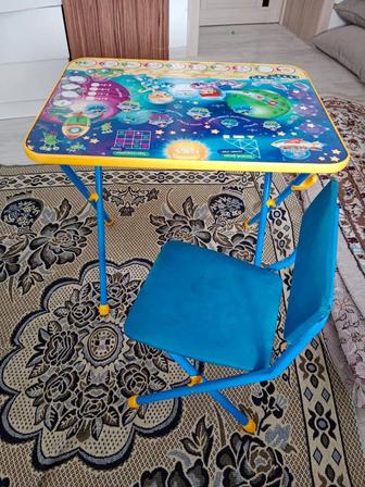 Продам столик стульчик детский