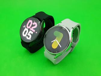 Смарт-часы Galaxy Watch 5. 1,39-дюймовый монитор чёрный и белый