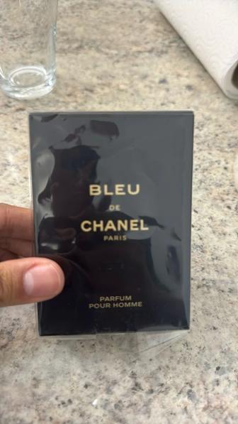 Продам парфюм Chanel de blue