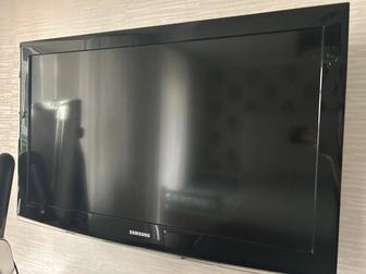 Телевизор Samsung 102 см