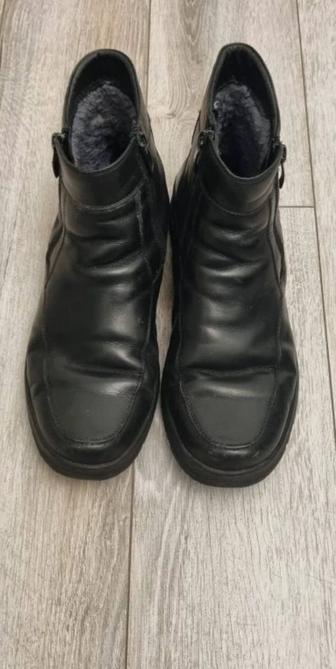 Продам зимние мужские ботинки