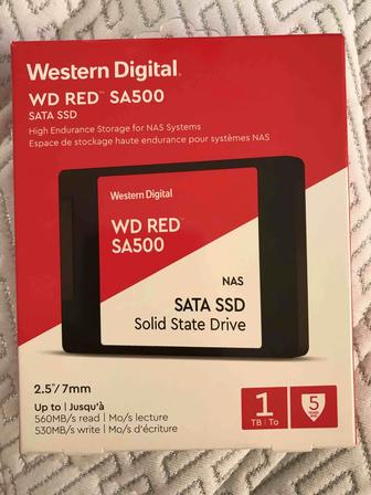 Твердотельный накопитель SSD Western Digital Red , 1 ТБ.