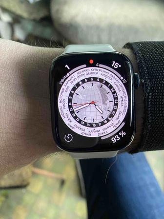 Продам срочно Apple Watch 8 45mm aluminium case