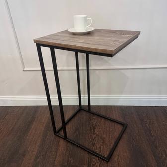 Прикроватный, кофейный столик в стиле лофт