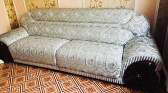 Продам 3 массивных дивана для зала , собирался под заказ